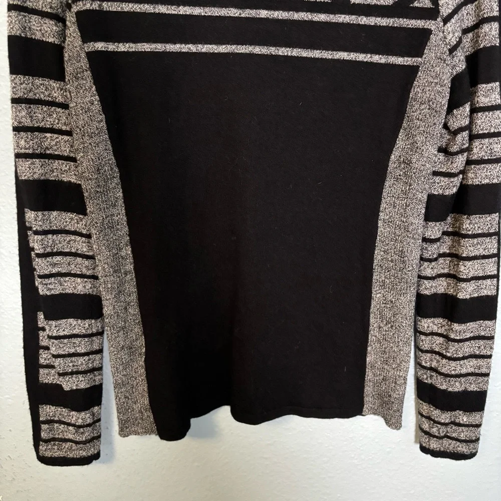Smartwool Women’s Dacono Ski Sweater Black Geometric - Picture 9 of 11
